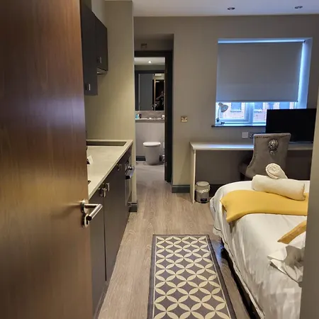 Tren-D Luxe Studio Apartment Room 2 - Contractors, Relocators, Profesionals, Nhs Staff Welcome Sunderland  Exterior photo
